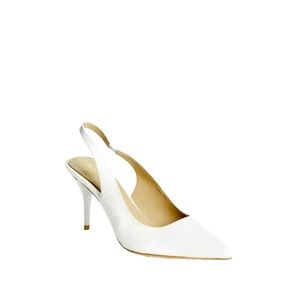 Crocodile Sling Back Heel. Color: White. Size: 7